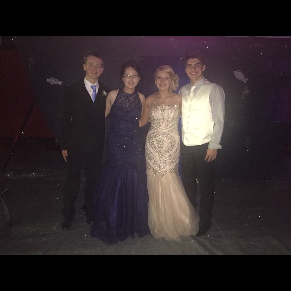 Prom Dress - Picture 4 of 4